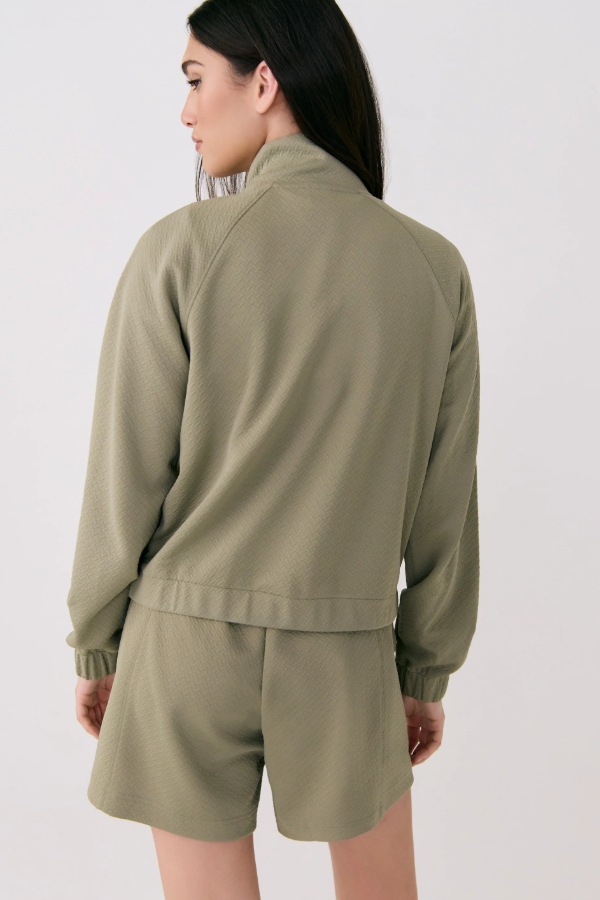 CITY HALF ZIP TOP HAZEL GREEN