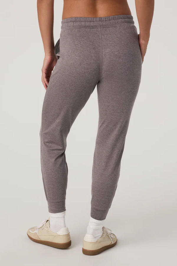 PERFORMANCE JOGGER HUCKLEBERRY HEATHER