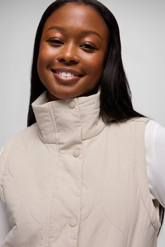 ENCINITAS VEST ALMOND