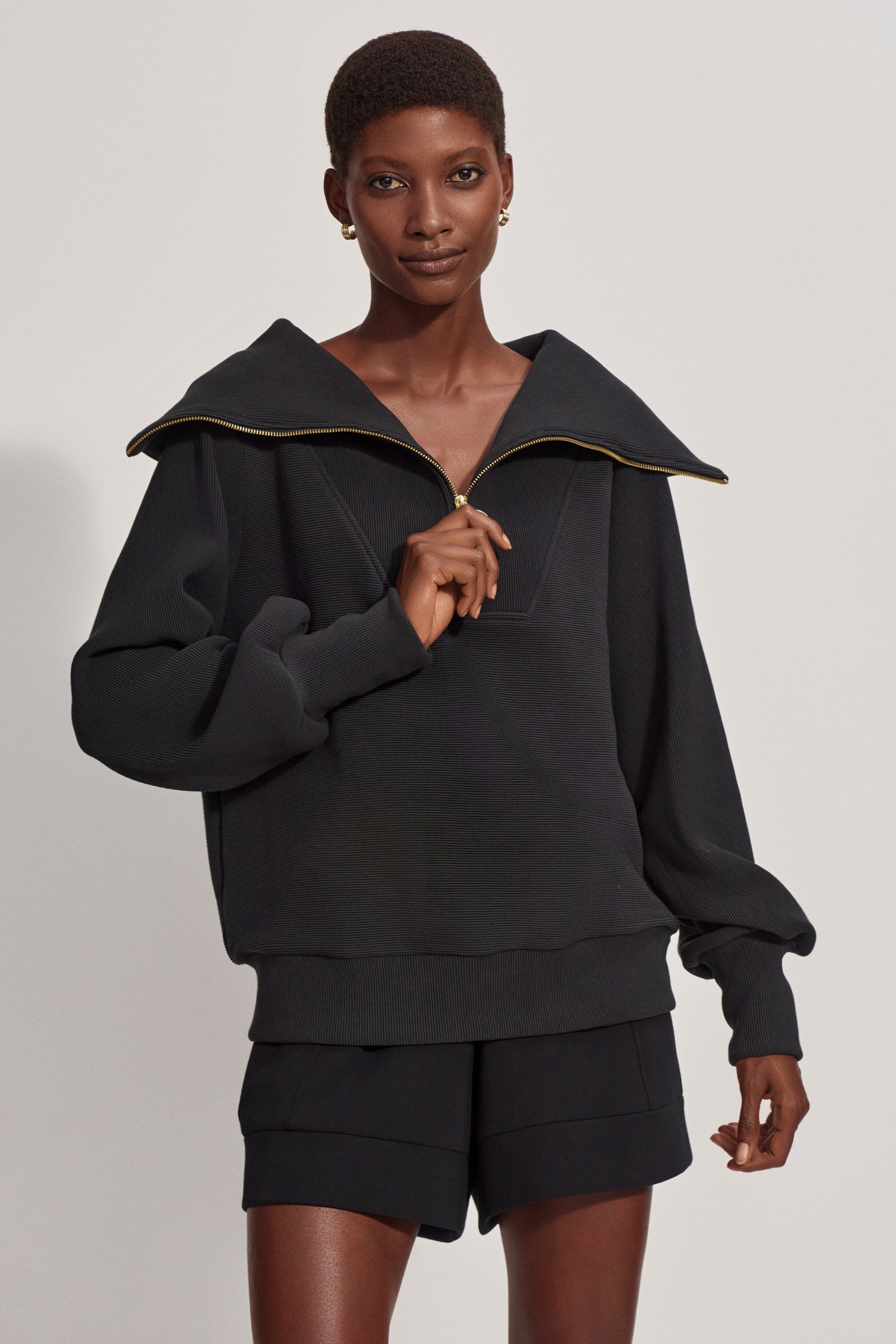 VINE HALF ZIP BLACK
