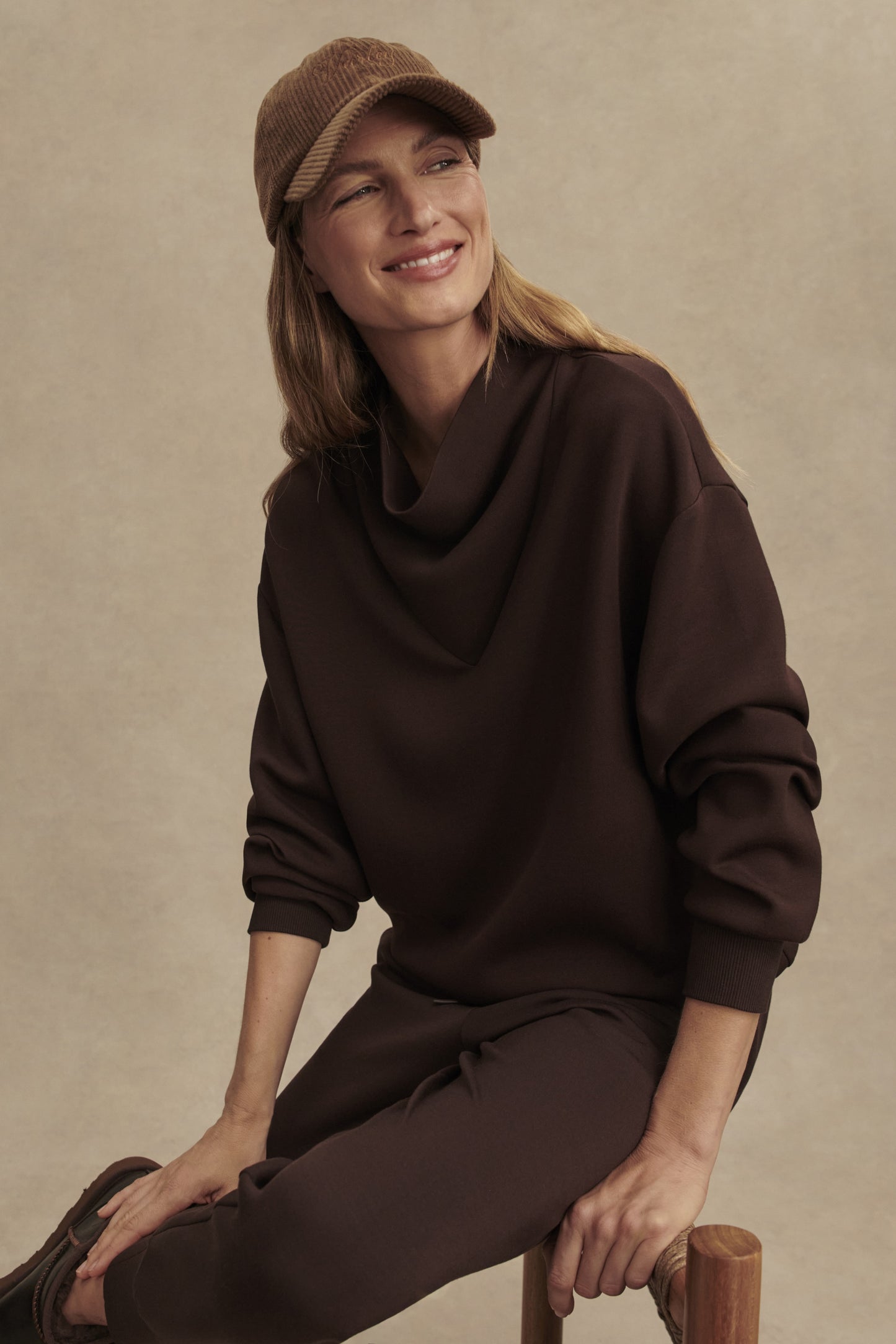 BETSY SWEAT COFFEE BEAN