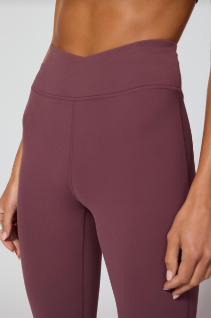 VITAL CROSSOVER LEGGING HUCKLEBERRY