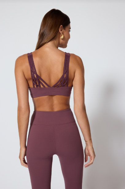 VITAL V-NECK STRAPPY BRA HUCKLEBERRY