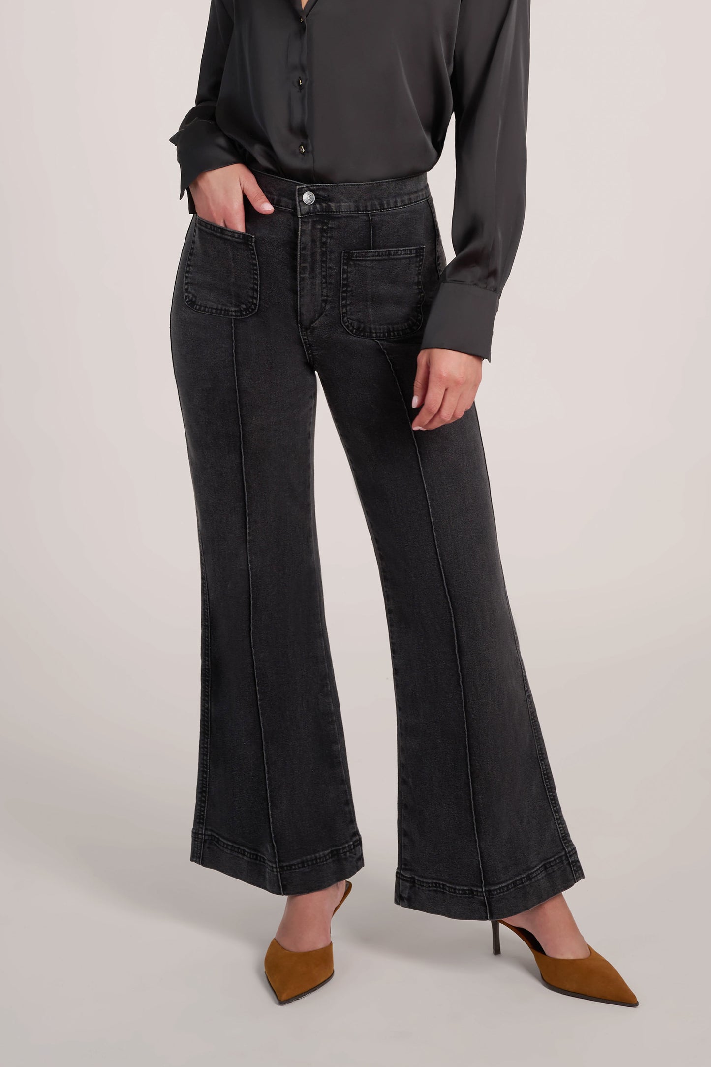 LILY WIDE PATCH POCKET JEAN MARISOL