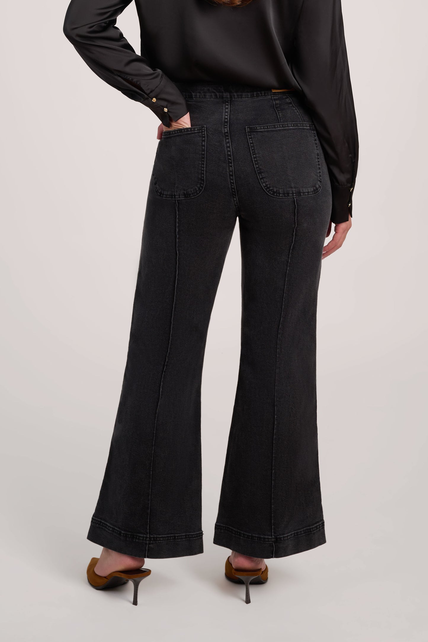 LILY WIDE PATCH POCKET JEAN MARISOL