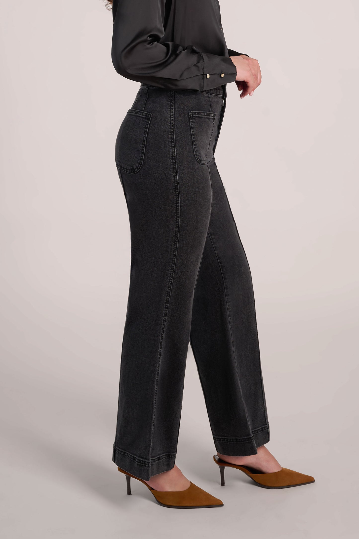 LILY WIDE PATCH POCKET JEAN MARISOL