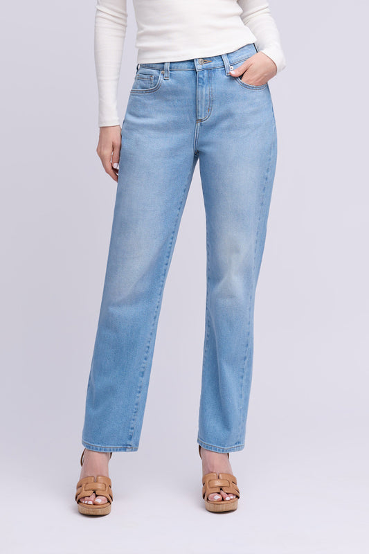 CHLOE STRAIGHT LEG JEAN GABBY