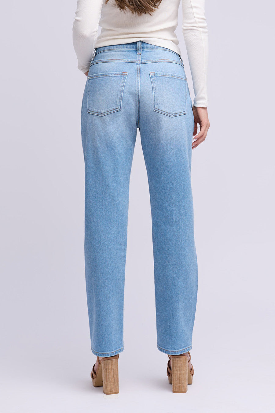 CHLOE STRAIGHT LEG JEAN GABBY