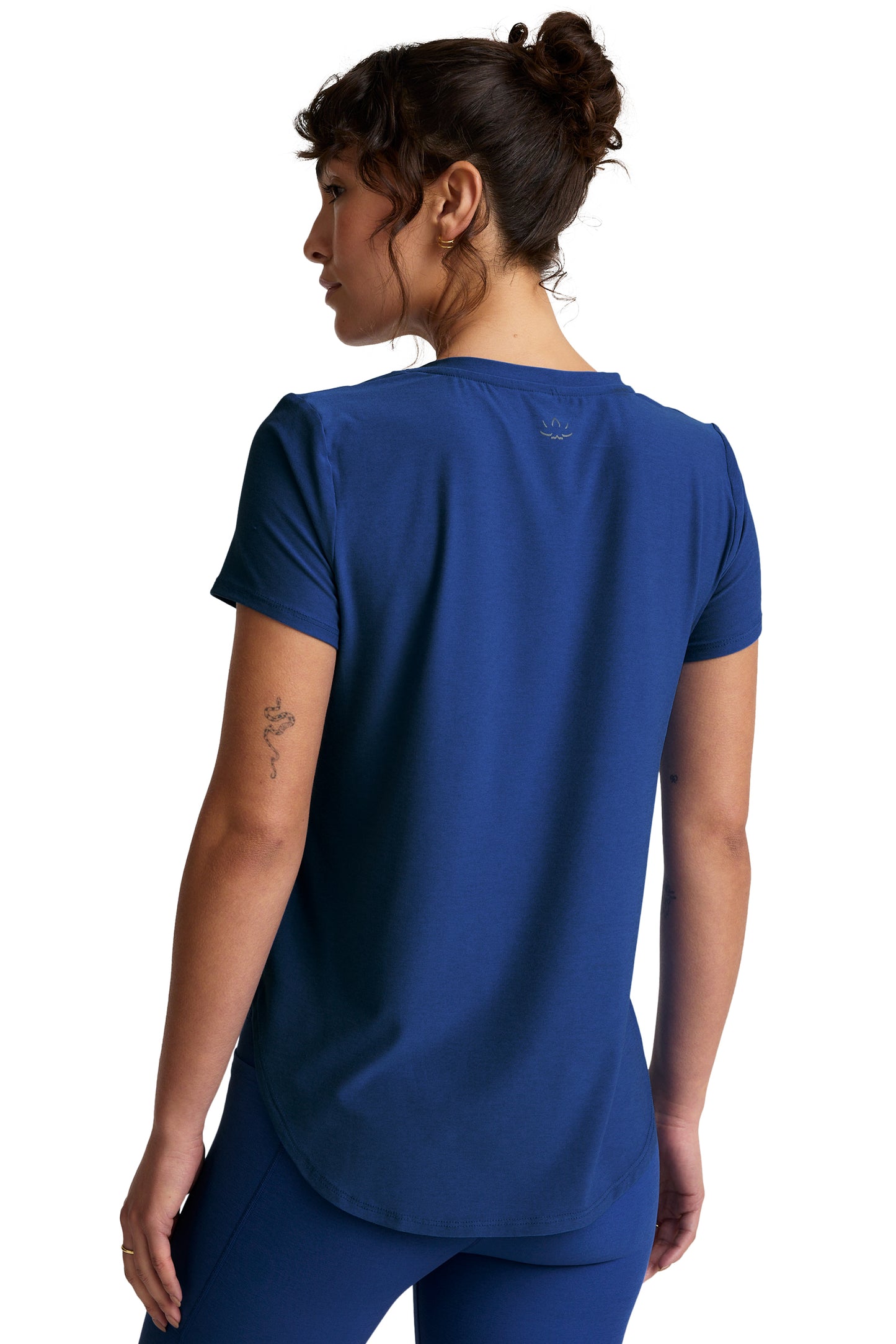 ON THE DOWN LOW TEE MARINE BLUE