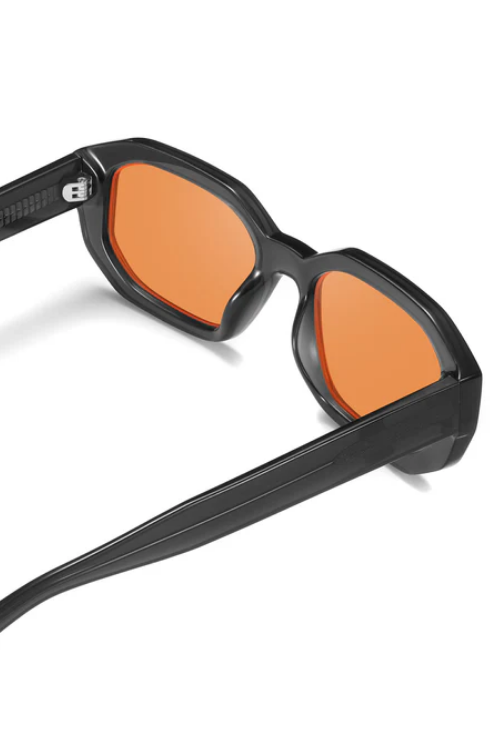 MORETTI SUNGLASSES (TWO COLOURS)