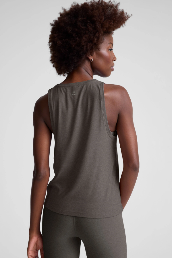 REBALANCE TANK TRUE GREY