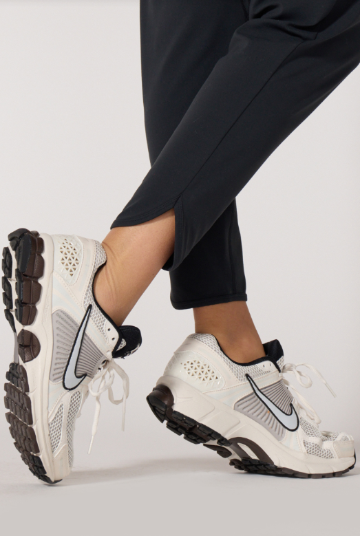 CLOUD JOGGER BLACK