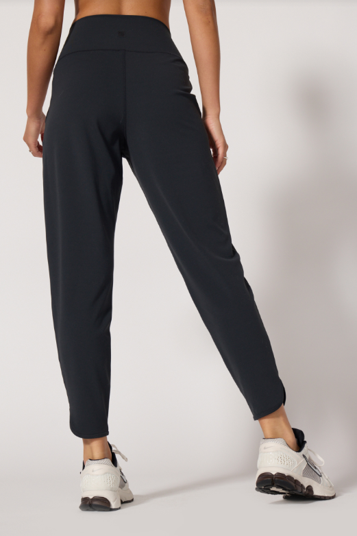 CLOUD JOGGER BLACK