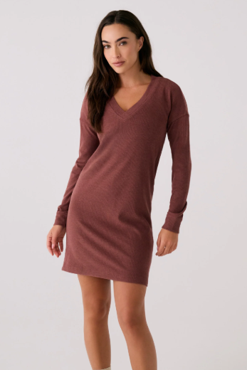 TRAVERSE V-NECK DRESS SIENNA