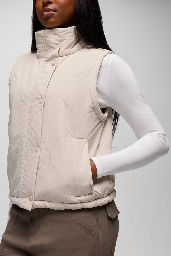 ENCINITAS VEST ALMOND