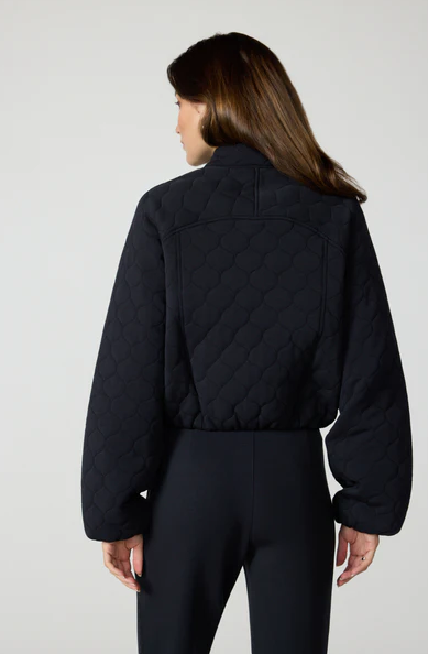 DREAMWEAVE QUILTED JACKET BLACK