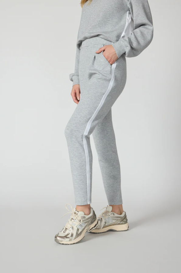 DREAMWEAVE TUXEDO PANT CONCRETE