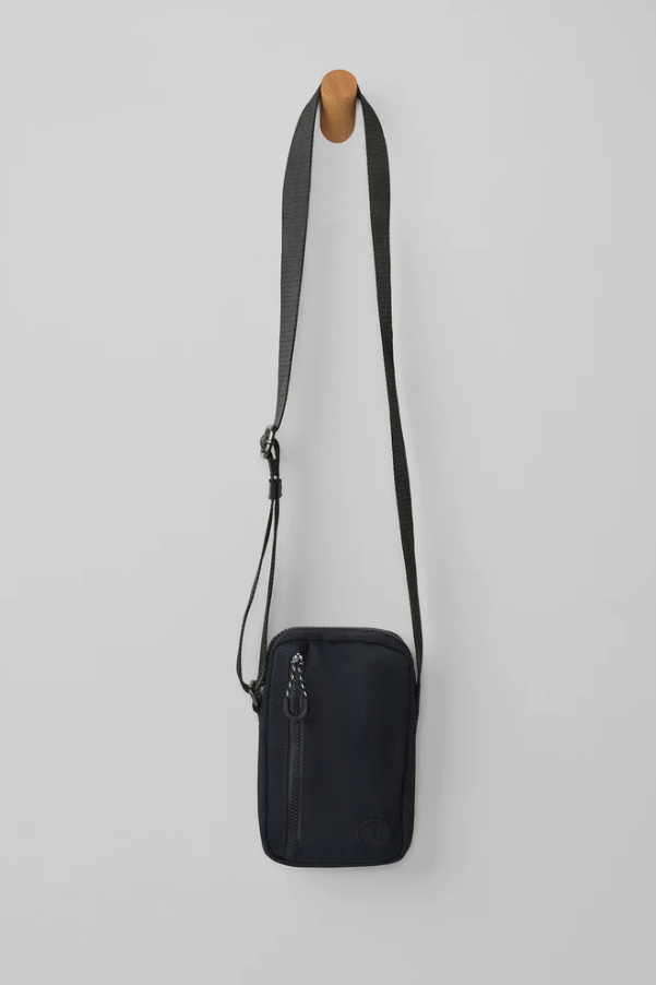 ALL AROUND CROSSBODY BAG BLACK
