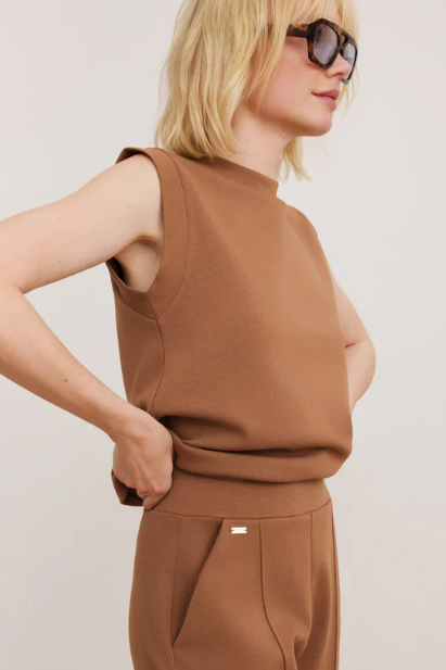 EVA SLEEVELESS TOP TOFFEE