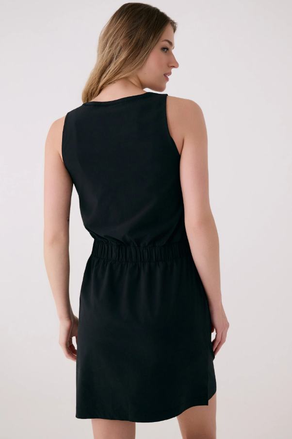 SOFIA SCOOP NECK DRESS BLACK