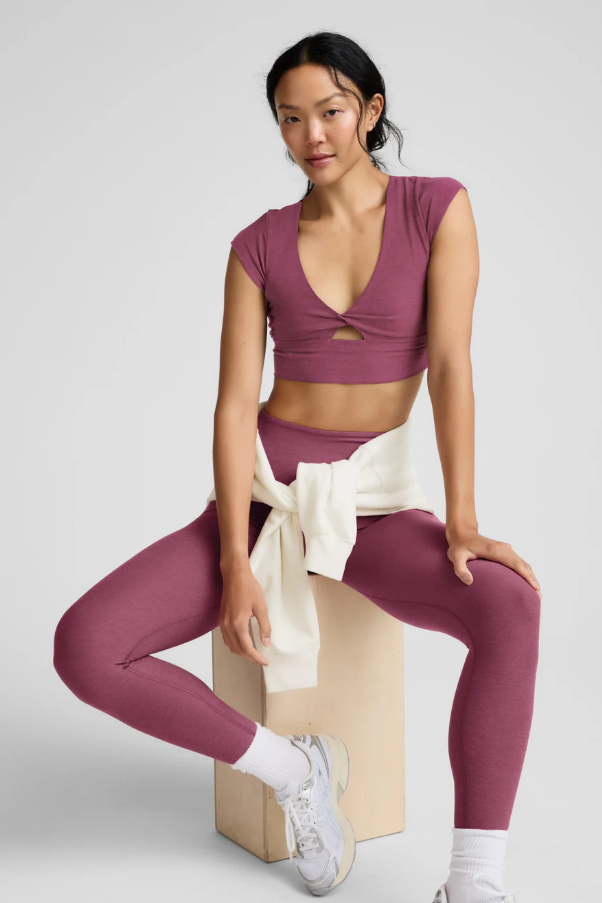 GET IT TWISTED CROPPED TEE SMOOTH MAUVE