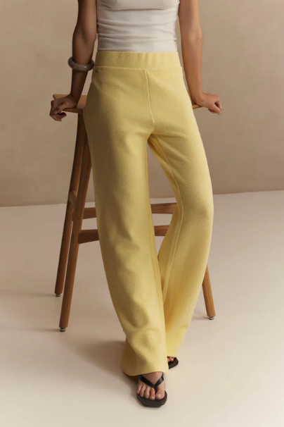 MOON CLASSIC FLARED PANT VANILLA