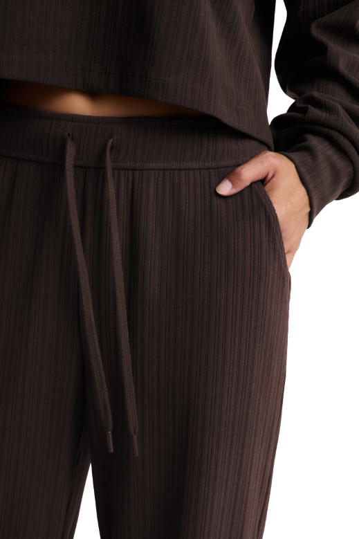 BREATHE EASY RIBBED WIDE LEG PANT DARK CHOCOLATE