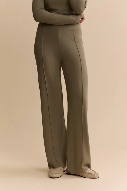 FOREST FLARED PANT KHAKI