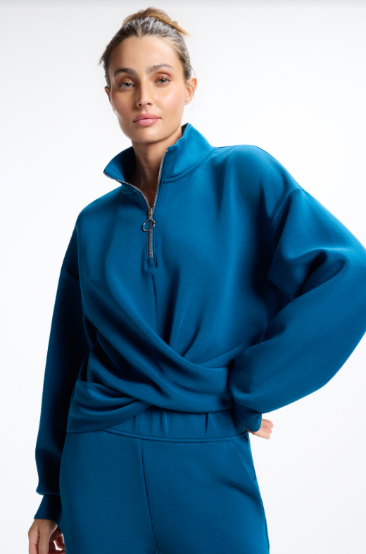 DREAMWEAVE CROSSOVER PULLOVER SAILOR BLUE