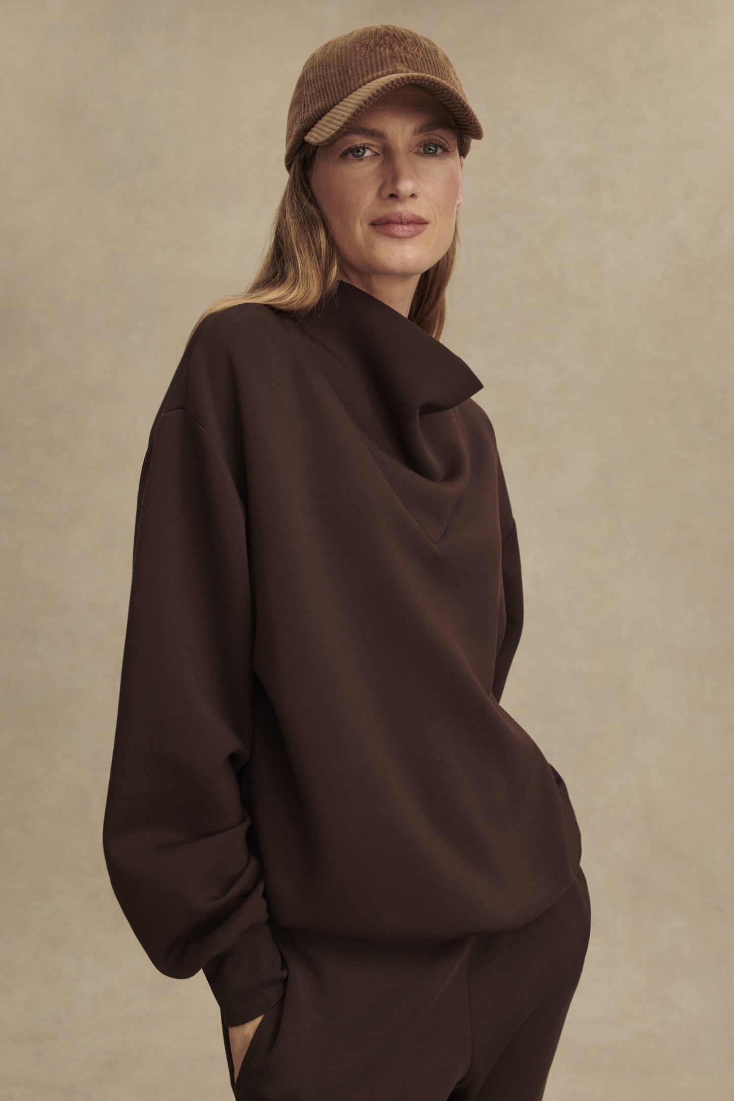 BETSY SWEAT COFFEE BEAN