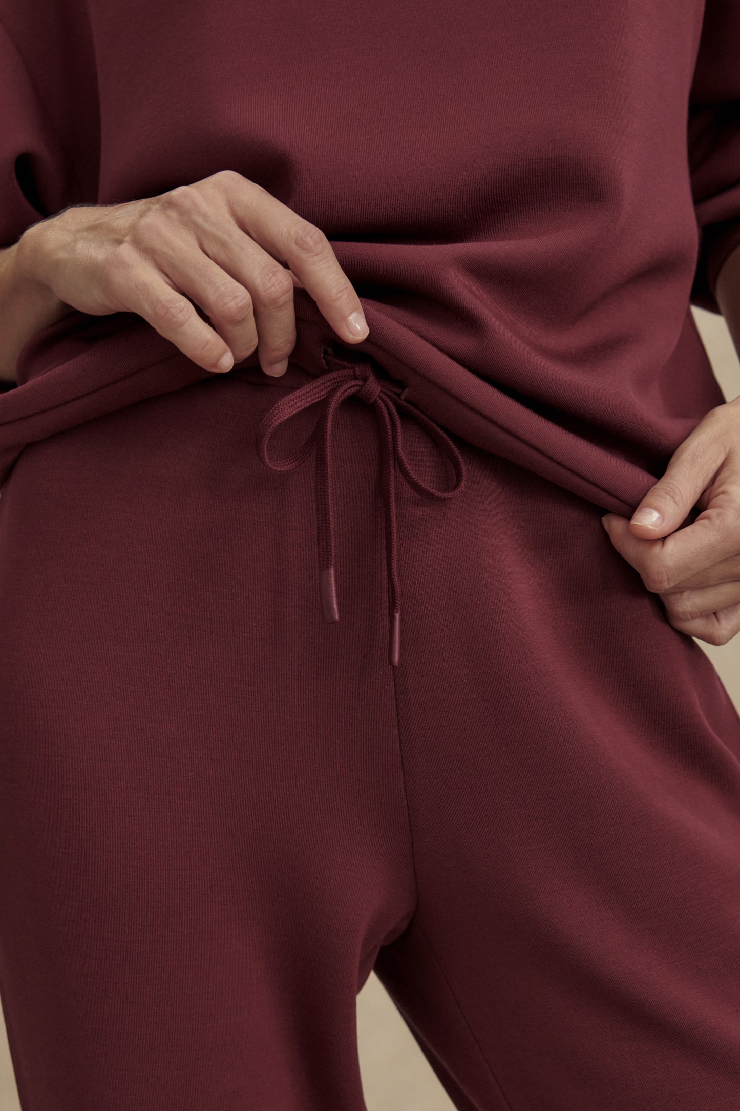 BETSY SWEAT NEW MAROON
