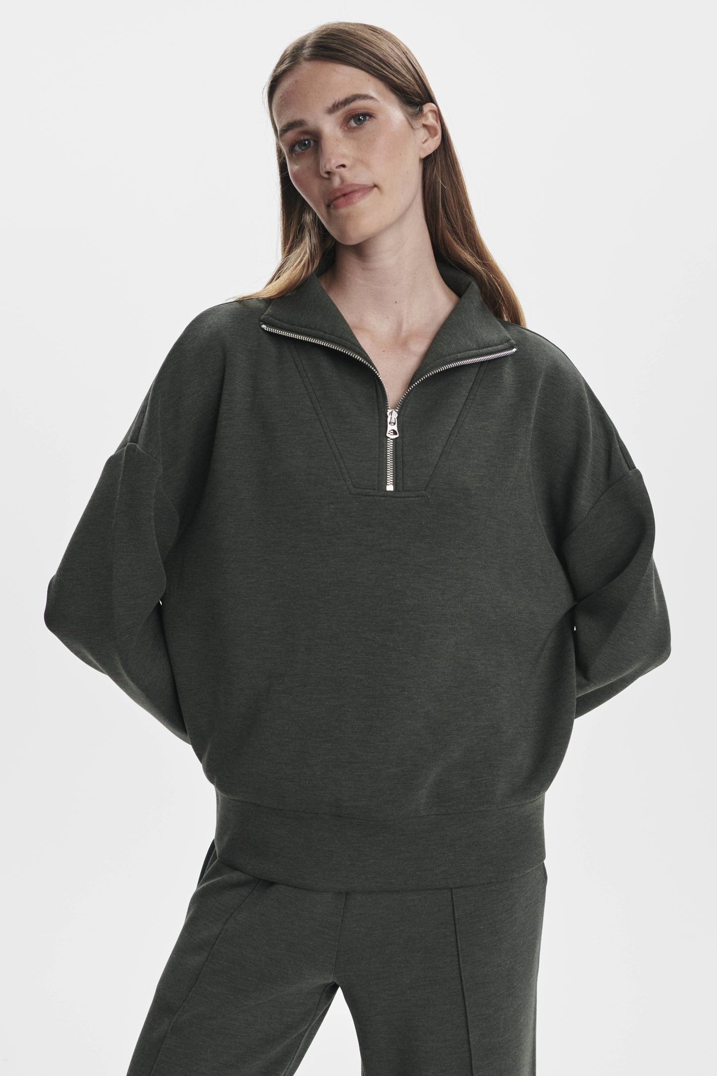 HAWLEY HALF ZIP SWEAT OLIVE MARL