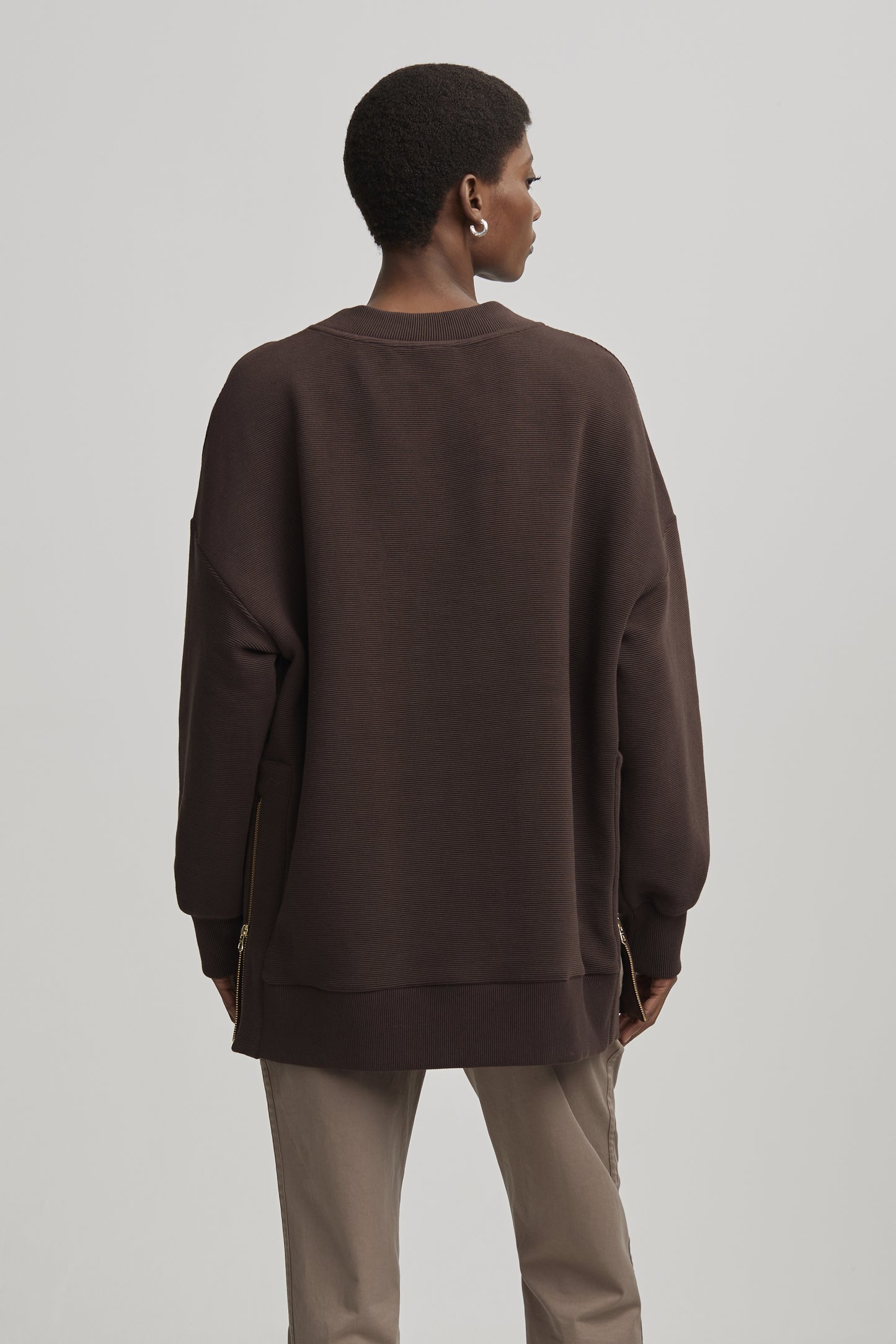 MAE BOYFRIEND SWEAT COFFEE BEAN