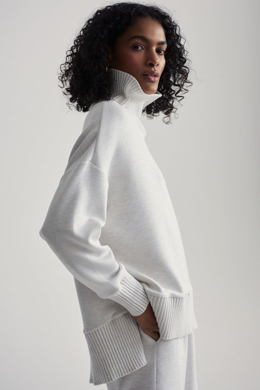 BARKER HIGH NECK SWEAT IVORY