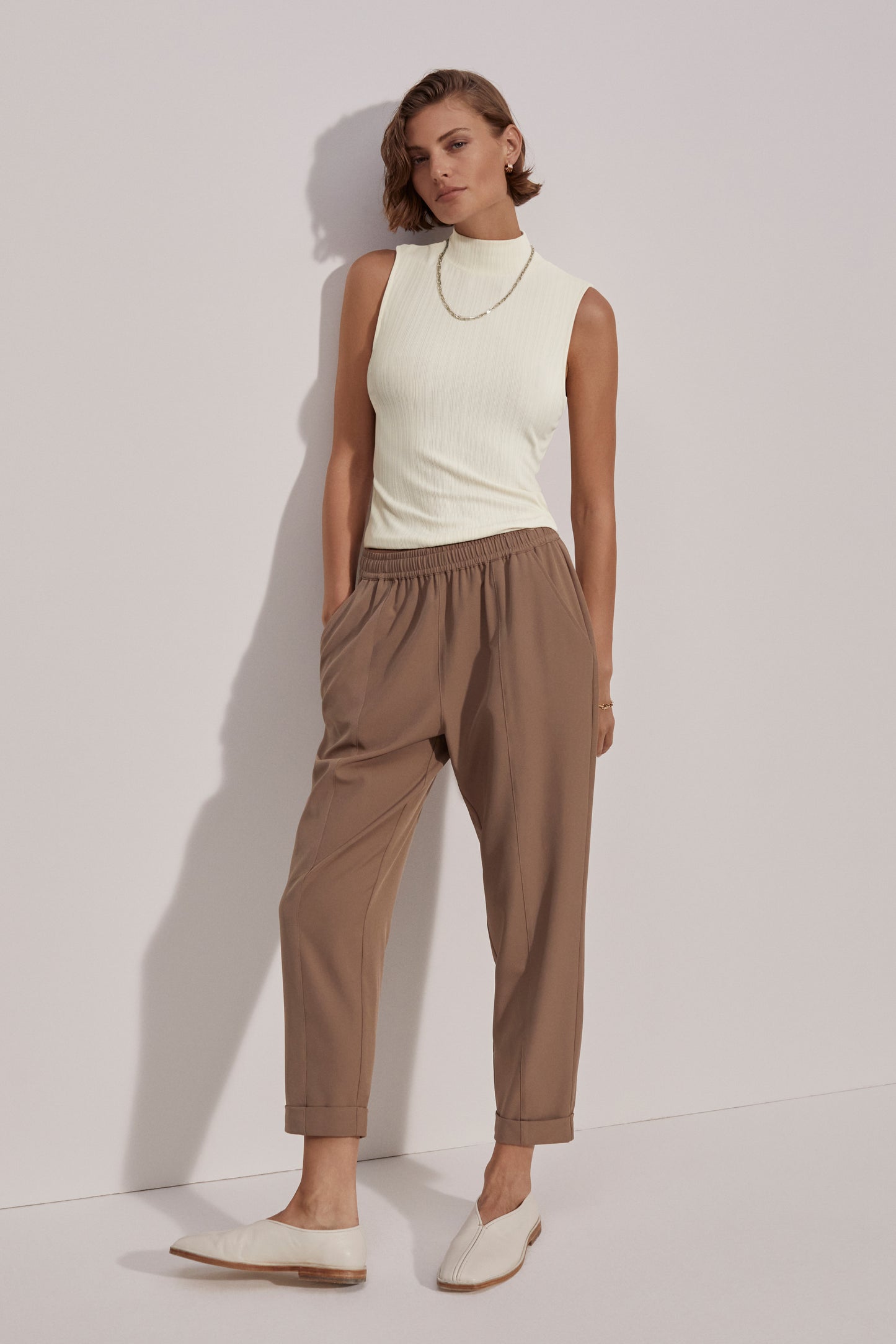 OAKLAND TAPER PANT TAUPE STONE