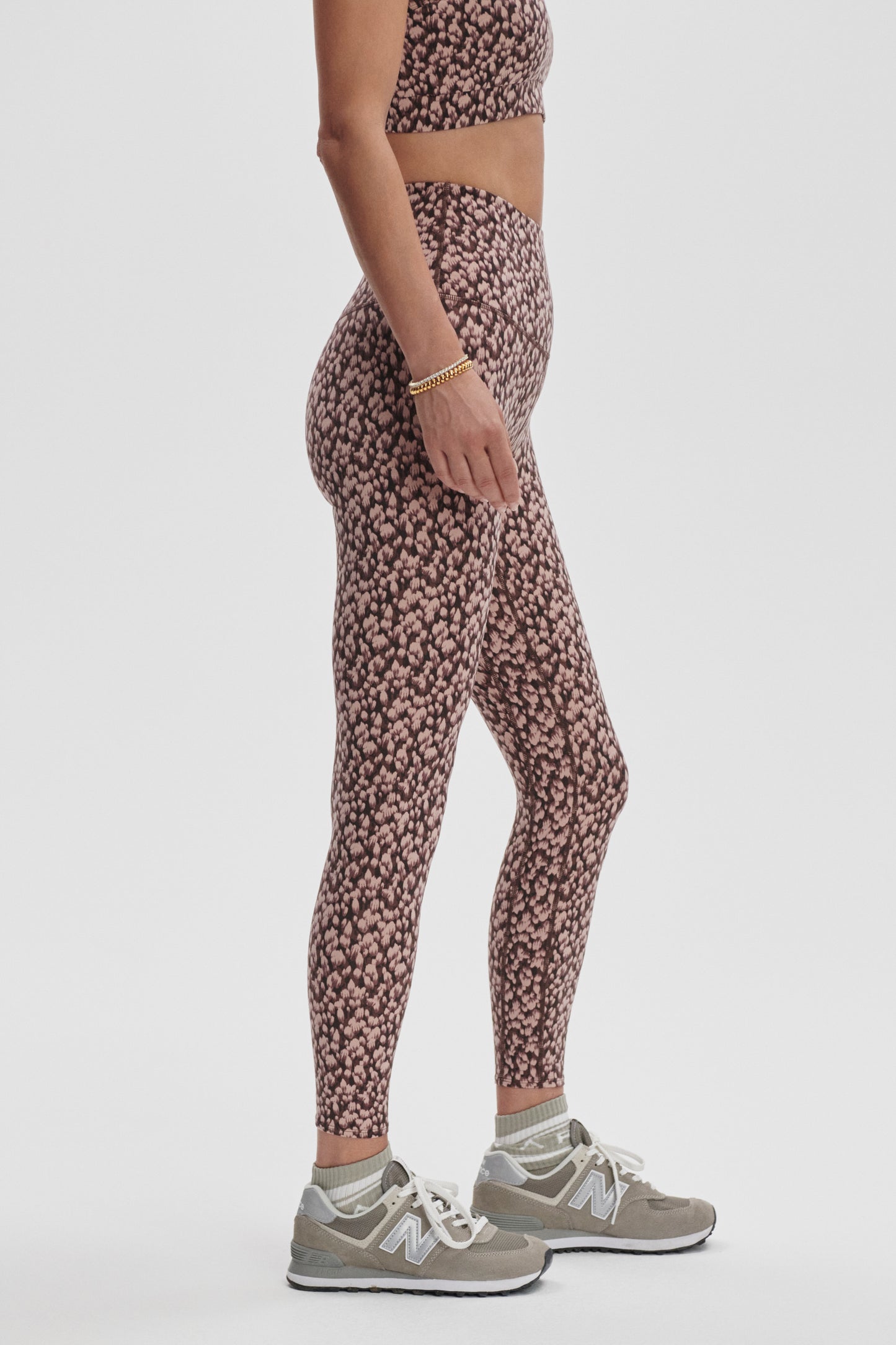 MOVE LEGGING DEEP MAUVE PETAL