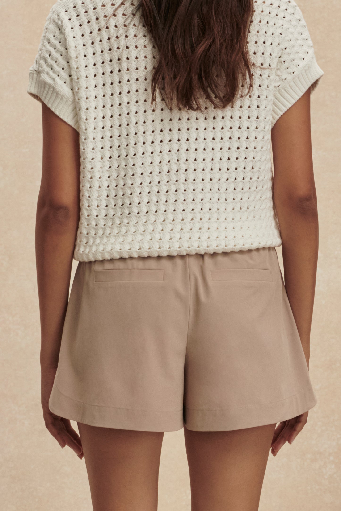 NILA MID RISE SHORT SIMPLY TAUPE