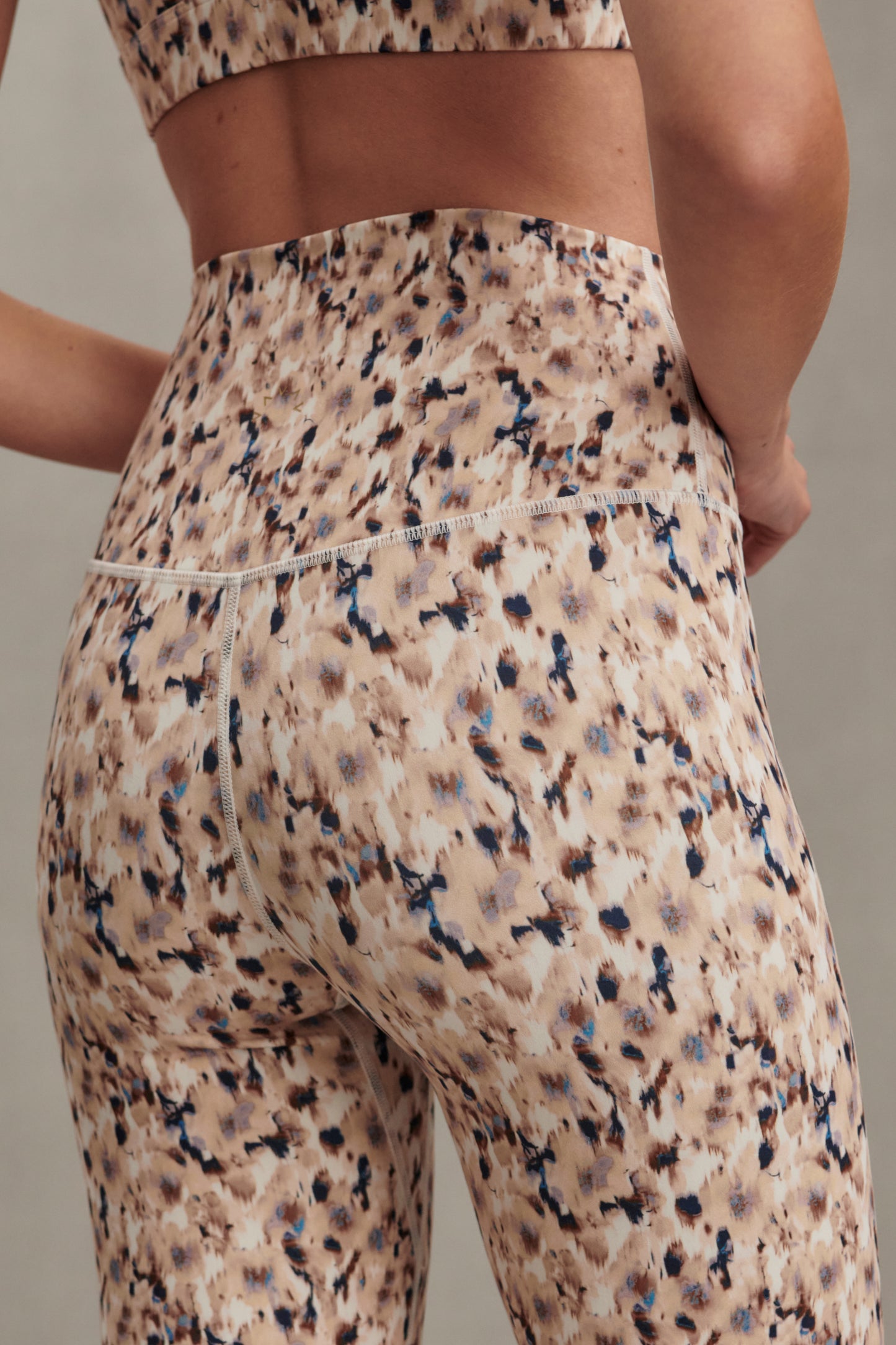 FREESOFT LEGGING SEPIA MEADOW