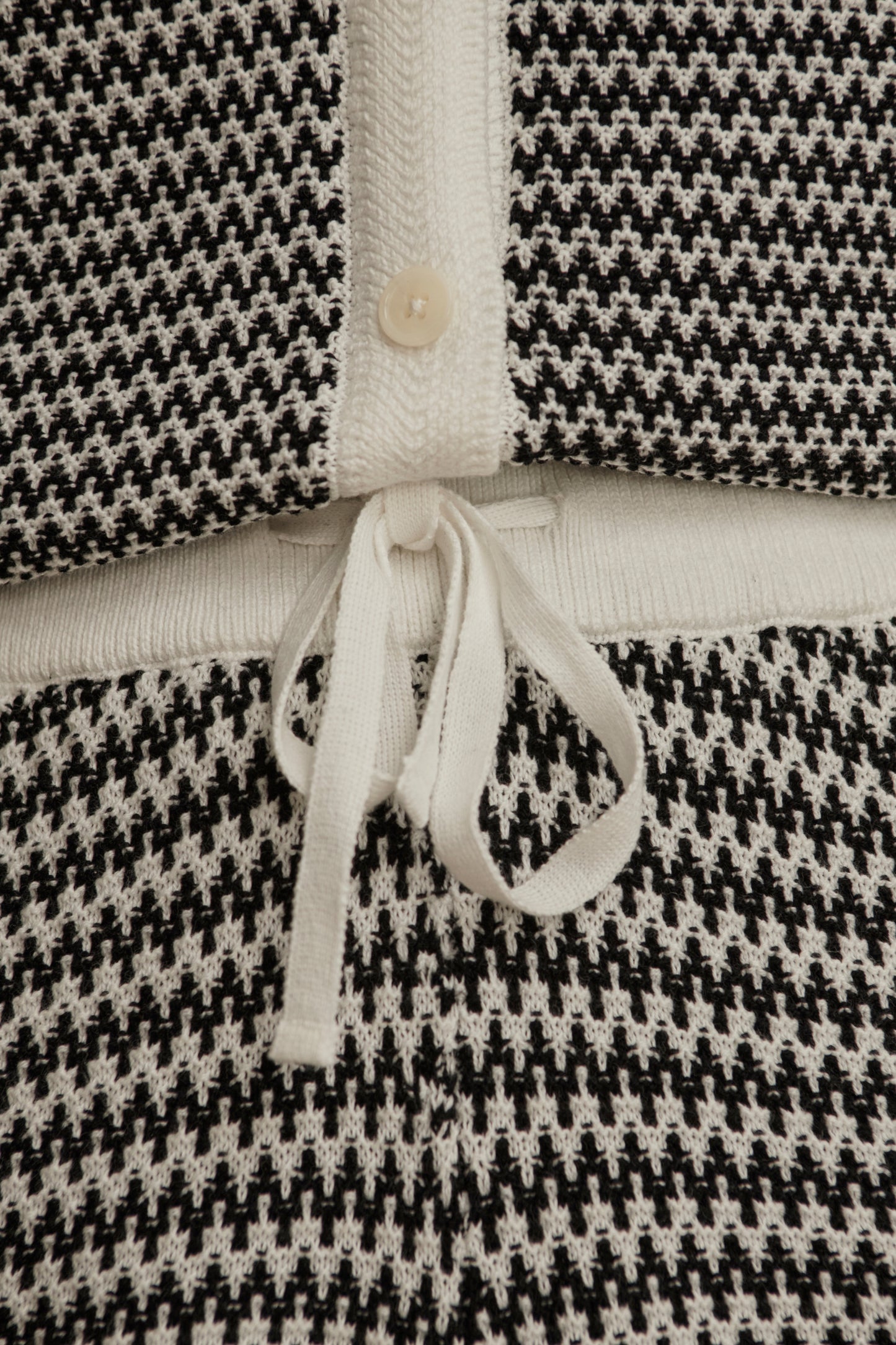 VILLIERS KNIT SHORT SNOW WHITE/BLACK