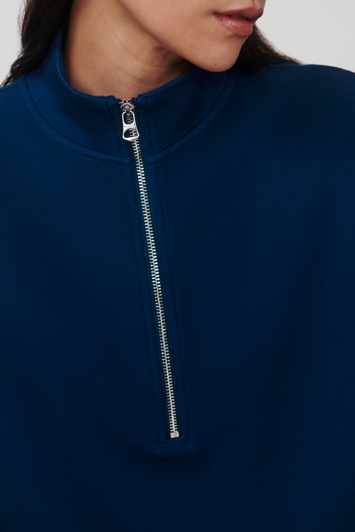 MAVIS MOCK NECK SWEAT SEA BLUE