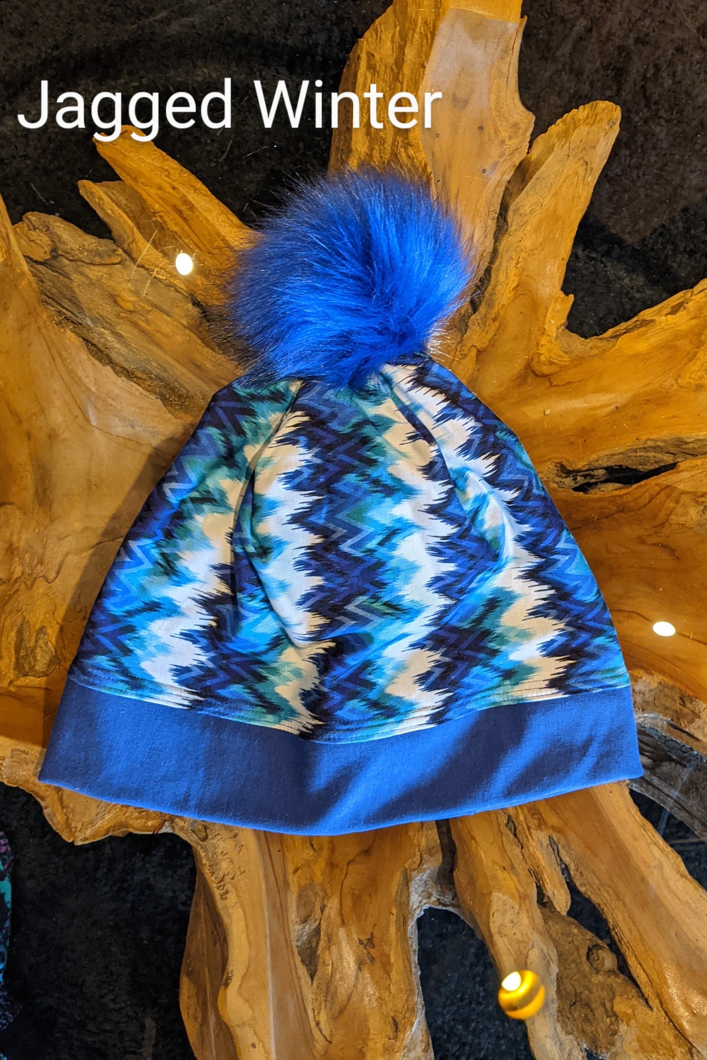 WINTER TOUQUE WITH POM
